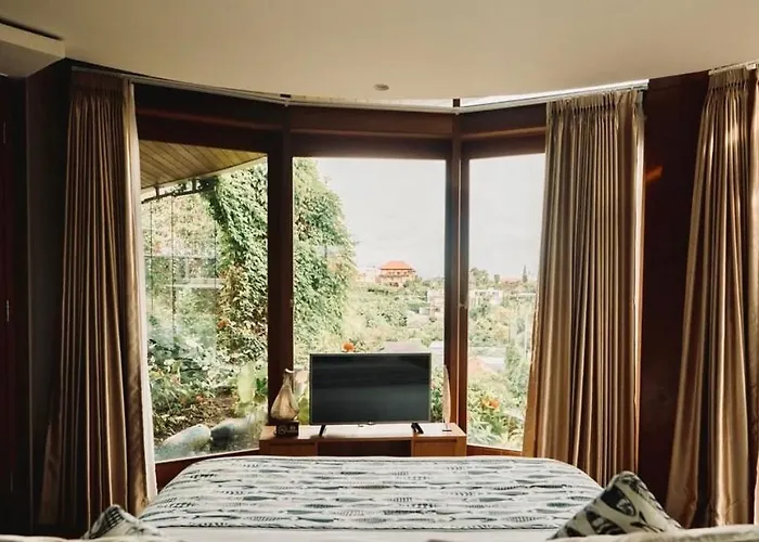 Dacolina House Вилла Джимбаран